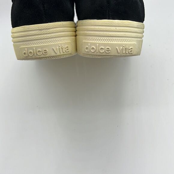 Dolce Vita Trissa black velour sneakers - Picture 4 of 7